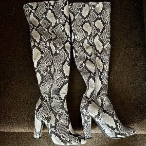 BAMBOO Snakeskin Over the Knee Boots - Black and White